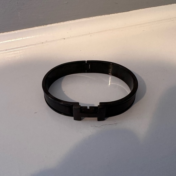 Black Hermes Men’s Clic HH bracelet T5 - Picture 6 of 11